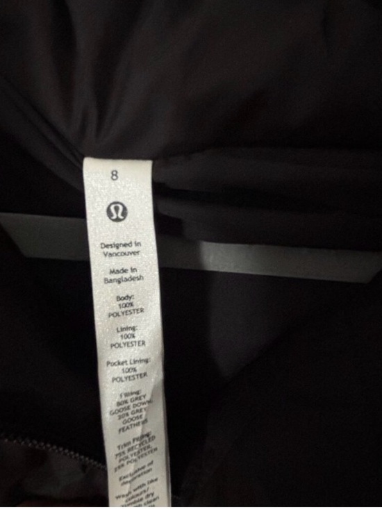 lululemon athletica Black Puffer Vest - Picture 3 of 5